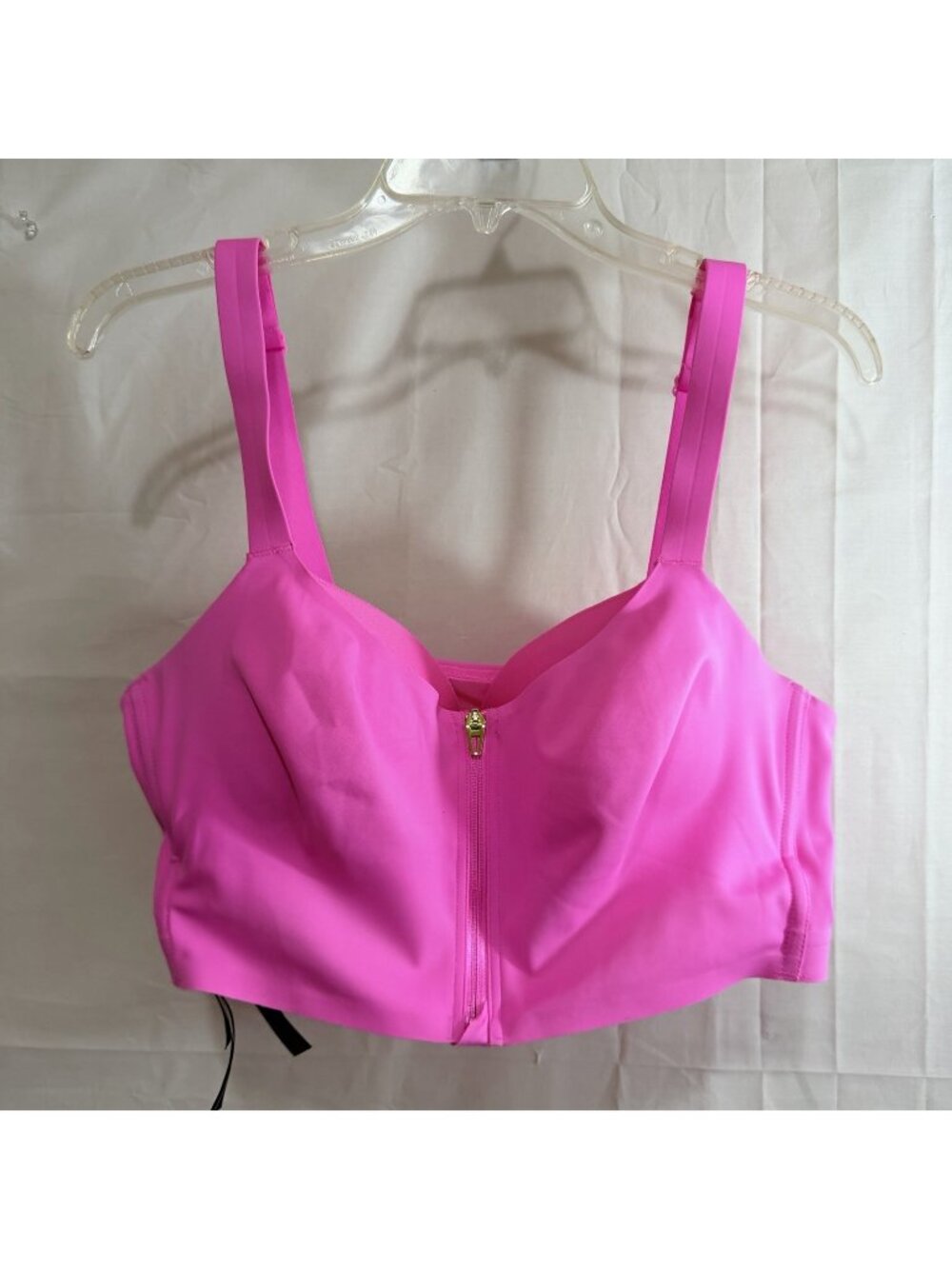 Victoria’s Secret Knockout Front-Close Sports Bra Pink 38C